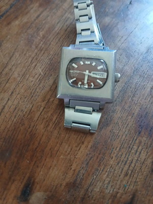 Ρολόι Seiko γυναικείο μεταχειρισμένο vintage με αυτόματο μηχανισμό και ένδειξη ημέρας