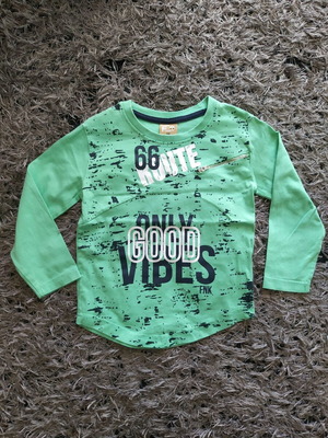 Children's thin long-sleeve shirt 2 years like new, spring summer