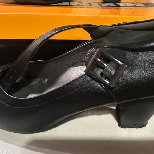 Antrin black dance shoes size 38 like new