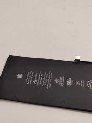 Μπαταρία iPhone 8 plus γνήσια μεταχειρισμένη
