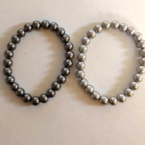 Vintage style bracelets with grey pearls in two shades like new