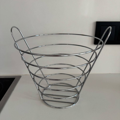 Fruit bowl XL like new, inverted cone shape with handles