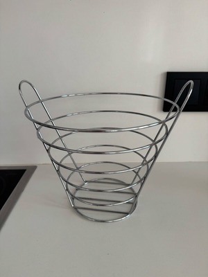 Fruit bowl XL like new, inverted cone shape with handles