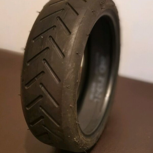 Xiaomi Pro wheels with inner tube 2 pcs new for scooter