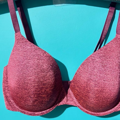 Victoria’s Secret 75 D bra new uplift semi Demi
