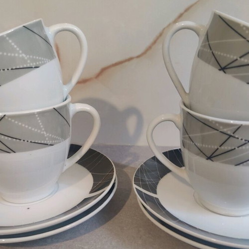 Vicko tea set like new