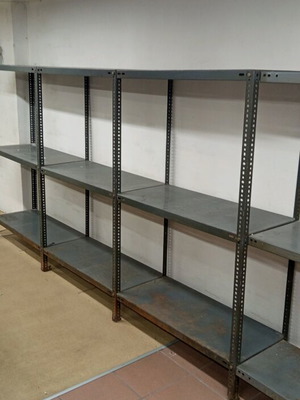 Рафтове Dexion употребявани с 4 дъски и 4 колони, височина 1,50 м