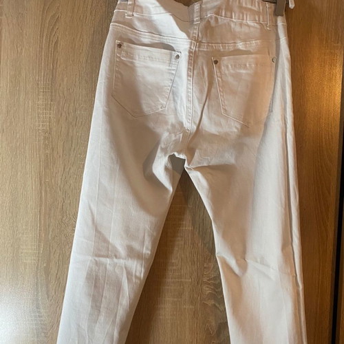 White pants large like new