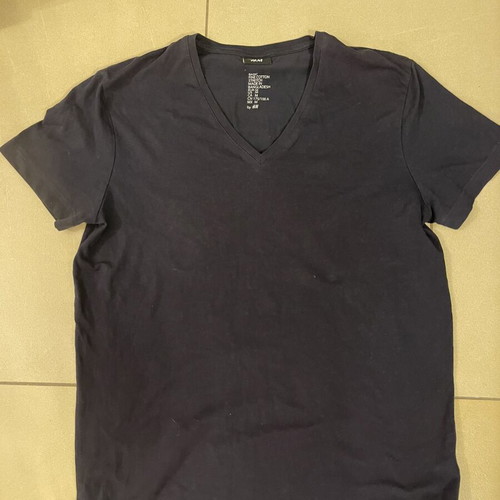 T-shirt H&M size M like new