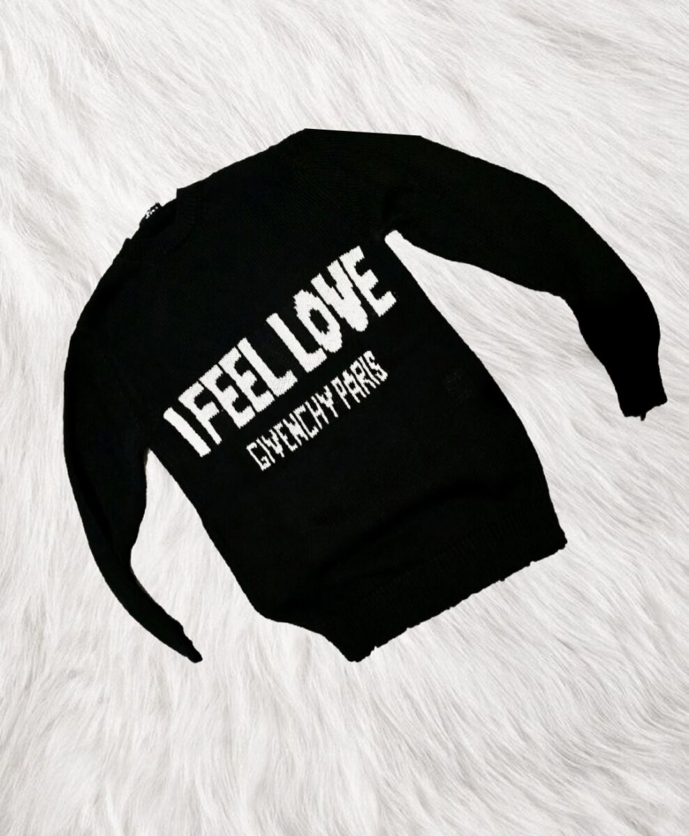 I feel love givenchy sweater best sale