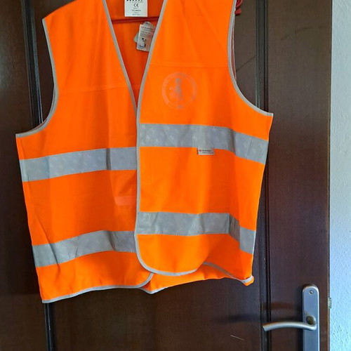 Reflective vest new comfortable size