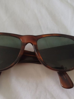 Ray Ban Cabarello vintage sunglasses used, brown frame, green lenses