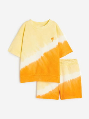 H&M Boys' Short Sleeve Sweatshirt Set Used, Yellow and Orange, 7-8 Years