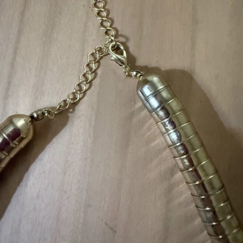 H&M Gold Large Necklace Like New