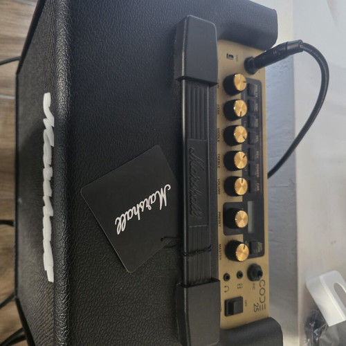 Marshall CODE 25 guitar amplifier like new