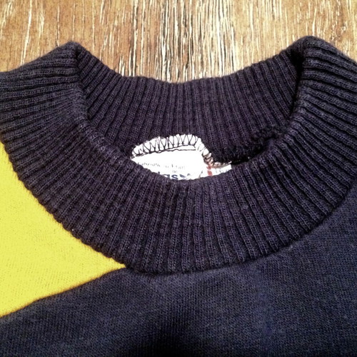 VINTAGE ADIDAS COLLECTIBLE UNISEX SWEATSHIRT