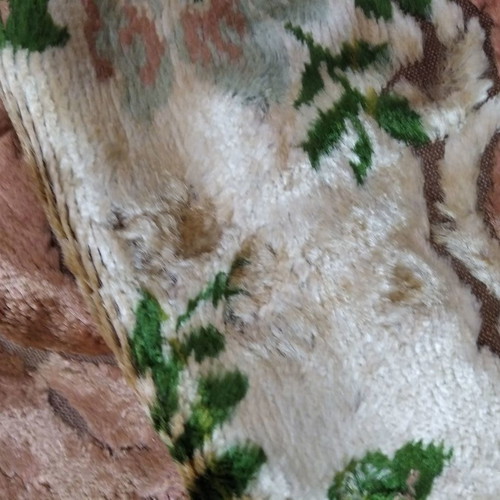 Velvet wall hanging blanket used vintage 1.85x2.40