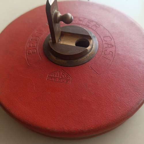 Vintage measuring tape 25 m used, leather case