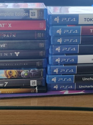 PlayStation 4 games like new, collection
