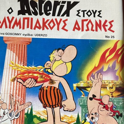 Asterix and Lucky Luke collectible comics new, set of 3