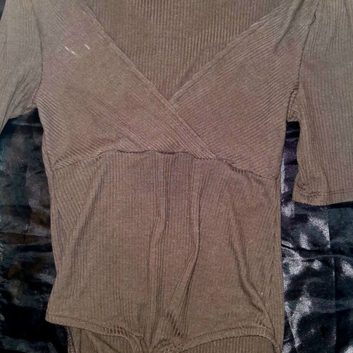Women's short-sleeve brown bodysuit small size like new