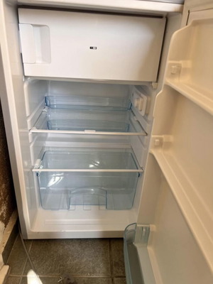 Davoline fridge like new