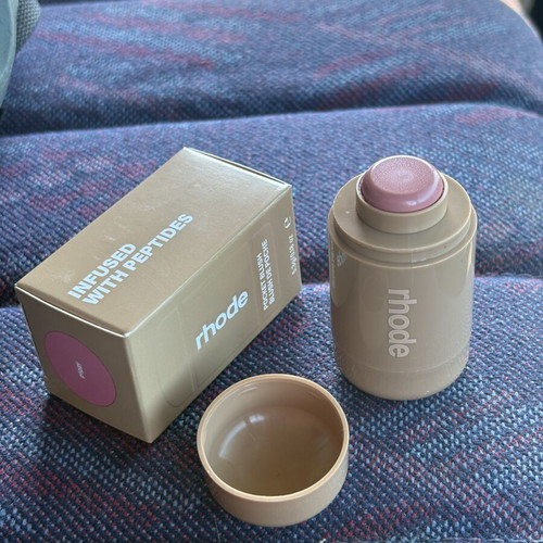 Rhode Pocket Blush Piggy new unused