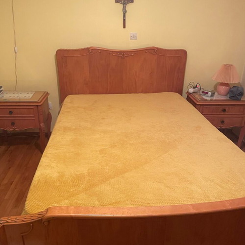 Bedroom furniture set used with bed, mattress, 2 nightstands, dressing table