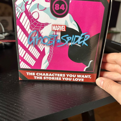 Q figure Ghost Spider like new