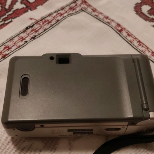 Olympus GO 100 camera used with case