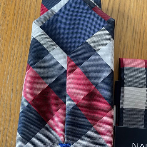 Nautica tie and pocket square set new checkered blue, red