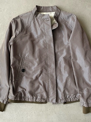 Women's jacket like new, light check pattern, size M, gray and beige