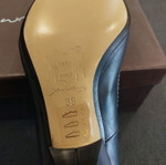 Chaniotakis blue pumps new with 6 cm heel