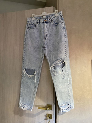 Τζιν γυναικείο Pull & Bear σαν καινούργιο, μέγεθος L 40 12, μπλε και άσπρο
