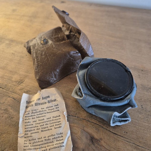 Original WWII German Ultrasin 75% Goggles Set 1942 Merz-Werke Wehrmacht