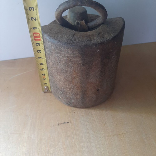 Cast Iron 5-Kilogram Weight for Scale used, vintage patina
