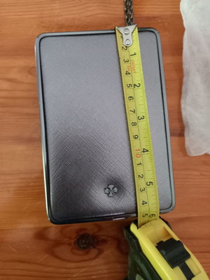 Τσαντάκι Doca μικρό ασημί με αλυσίδα για τον ώμο, καινούργιο