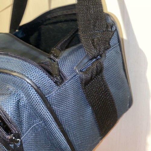 Camera carrying bag like new