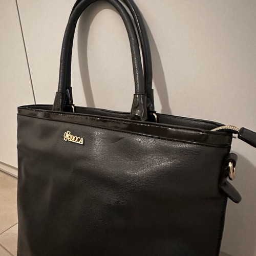 Doca shoulder bag like new, dark gray with gold details