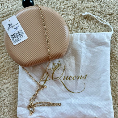 4queens shoulder bag new, beige