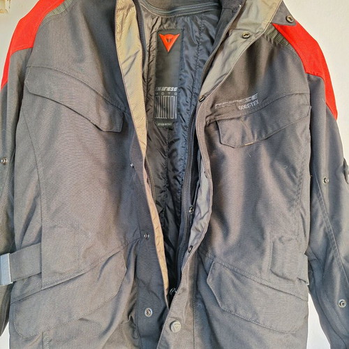Dainese men's motorcycle jacket used, Large