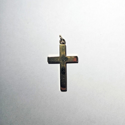 Gold cross 18K used, 6.29g, size 3.7x2cm
