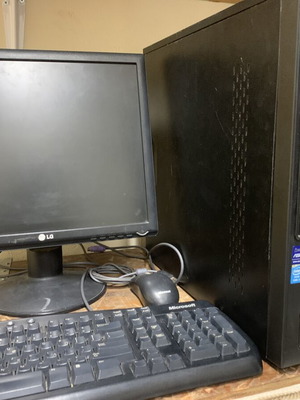 Desktop computer set with Intel i3, 8GB RAM, LG 17-inch monitor