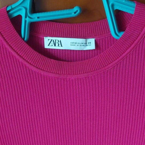 Zara Ribbed Long Sleeve Top Fuchsia Size M Like New