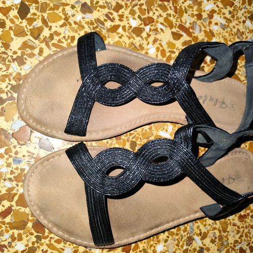 Black sandals used size 38