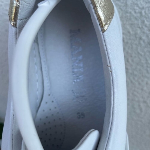 Mania white sneakers like new with gold details, size 38