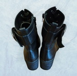 Bershka ankle boots like new, black, size 40, with heel