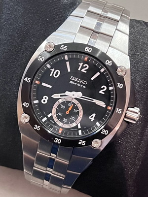 Seiko Sportura 46mm ανδρικό ρολόι σαν καινούργιο, μαύρο