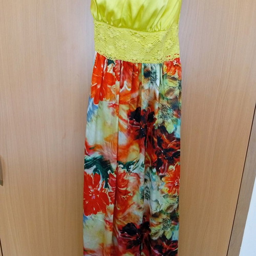 Maxi satin dress yellow floral like new, size M-L
