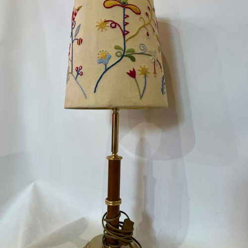 Vintage brass and wood table lamp with embroidered multicolour lampshade